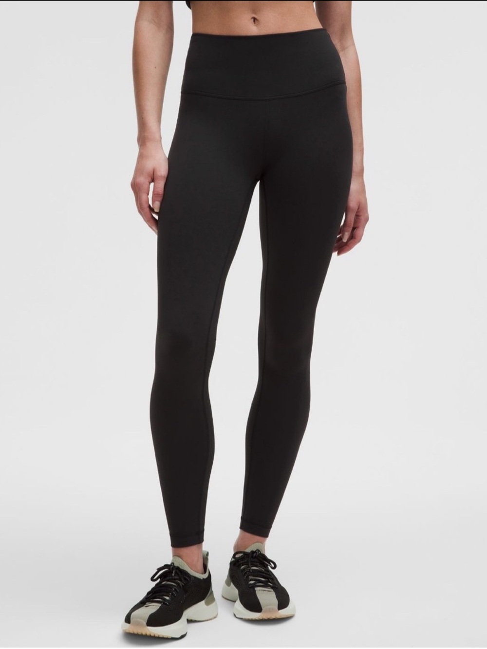 Lululemon 6 black Wunder Under High Rise Women’s Casual Yoga Gym 25” leggings